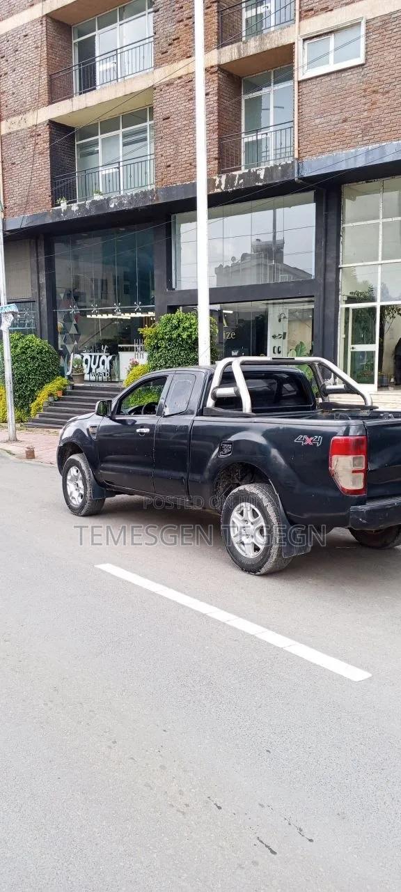 Ford Ranger Wildtrak 2013 Black