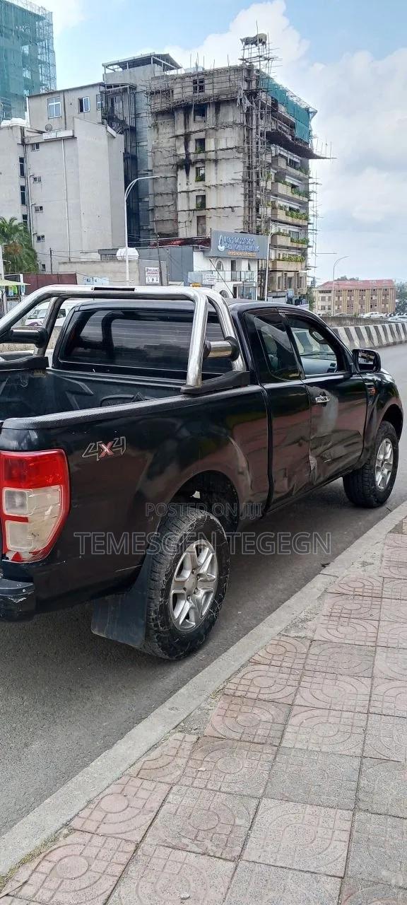 Ford Ranger Wildtrak 2013 Black