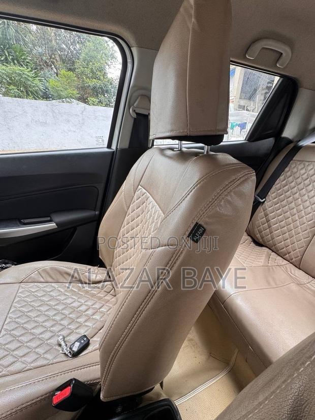 Suzuki Swift 2022 White