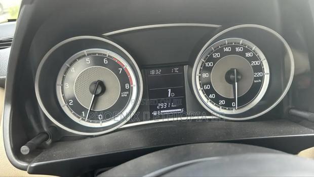 Land Rover Defender 2023 Gray