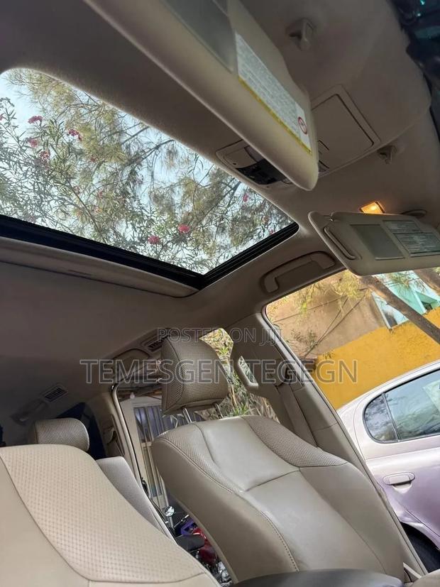 Toyota Land Cruiser Prado 2019 Gray