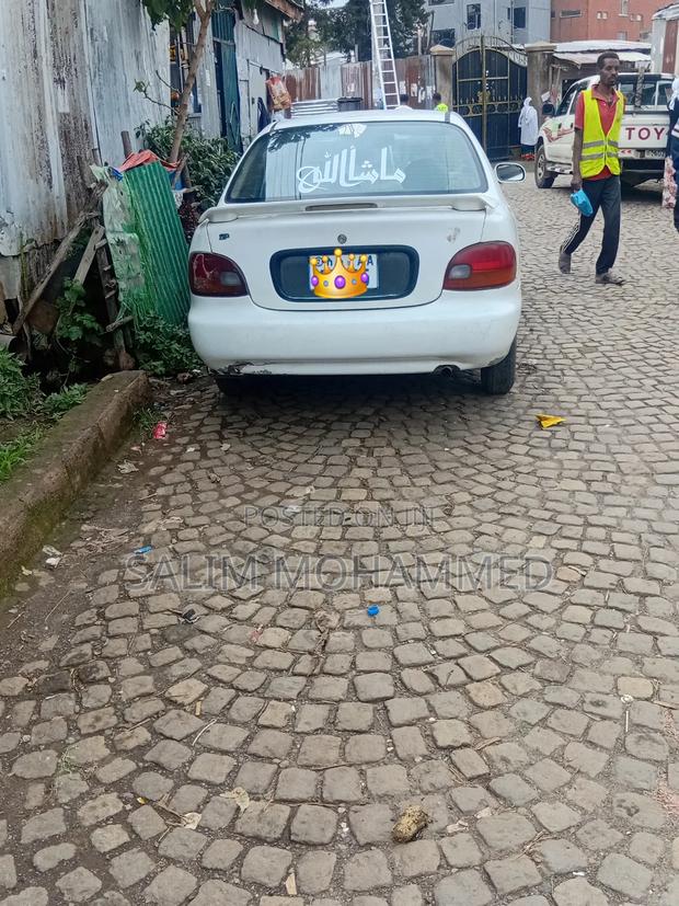 Hyundai Accent 1995 White