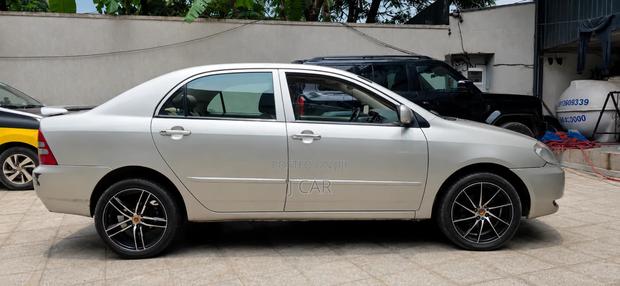 Toyota Corolla 2003