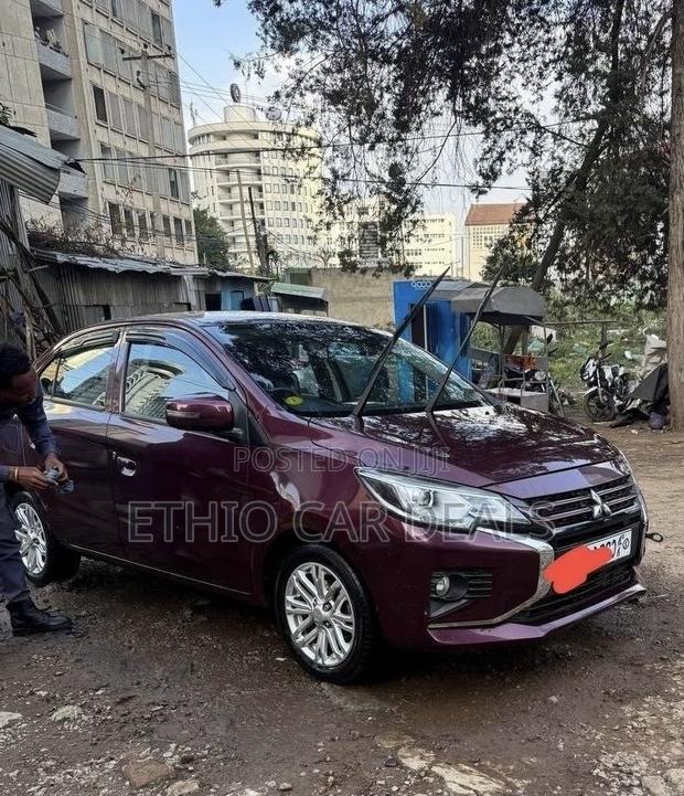Mitsubishi Attrage 2021 Burgundy