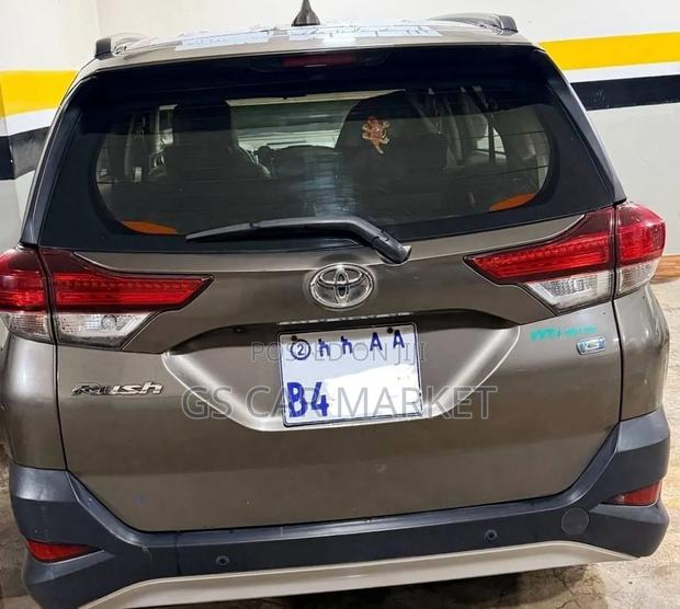 Toyota Rush 2020 Gray