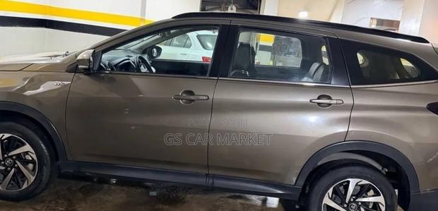 Toyota Rush 2020 Gray