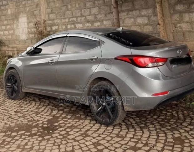 Hyundai Avante 2014 Gray