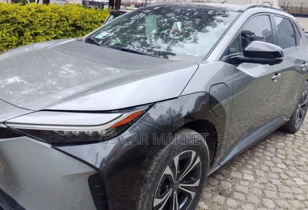 Toyota bZ4X 2022 Gray