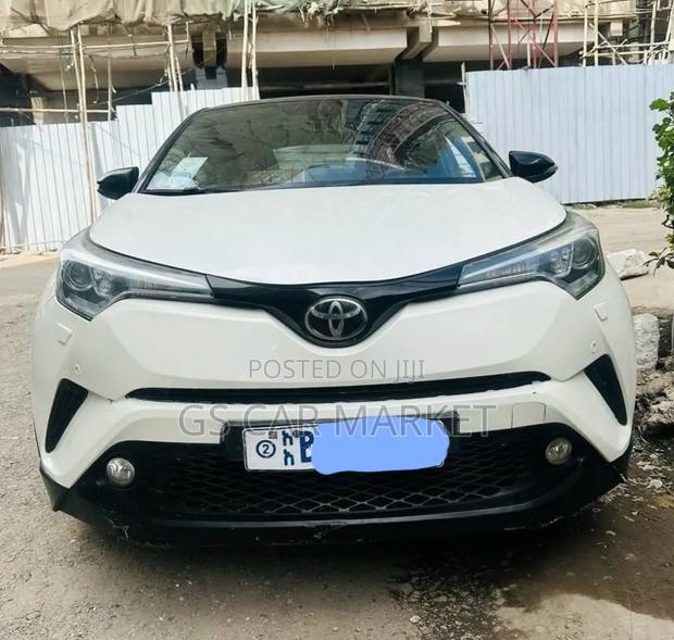 Toyota C-HR 2018 White