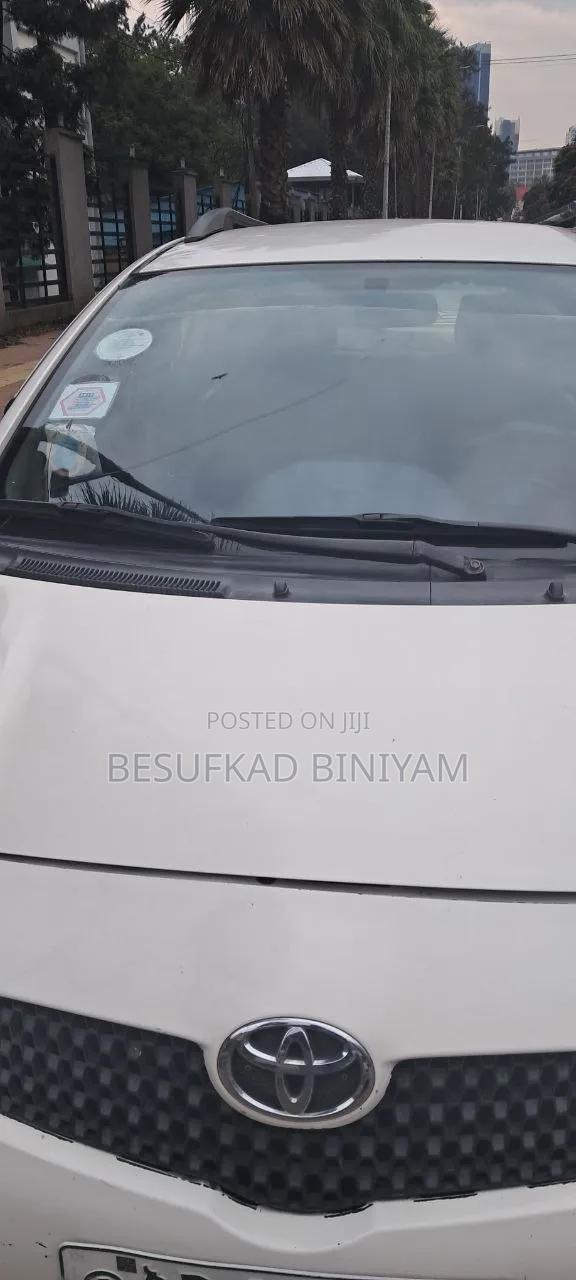 Toyota Yaris 2007 White