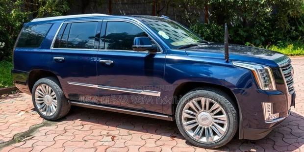 Cadillac Escalade 2018 Beige
