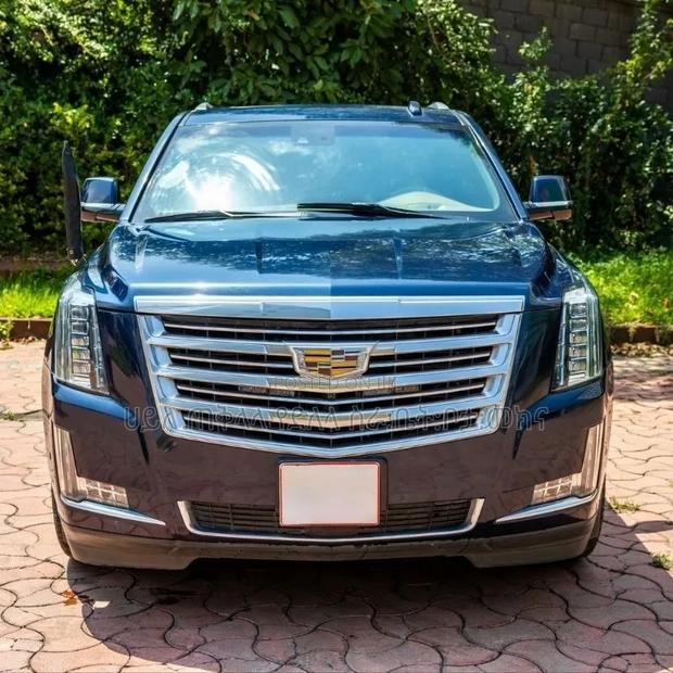 Cadillac Escalade 2018 Beige