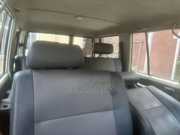 Toyota Land Cruiser 2020 White