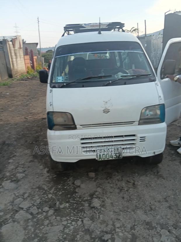 Suzuki Every Wagon 2006 White