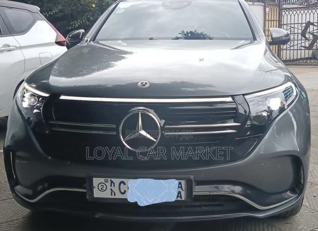 Mercedes-Benz EQC EQC400 4MATIC 2022 Gray