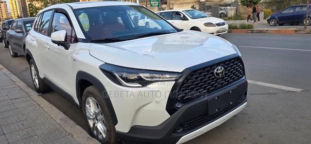 Toyota Corolla Cross 2025