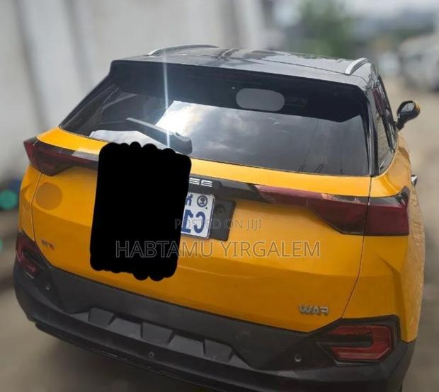 Bestune T77 1.2 FWD 2022 Yellow