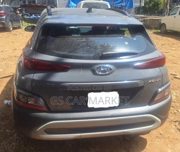 Hyundai Kona 2024 Gray