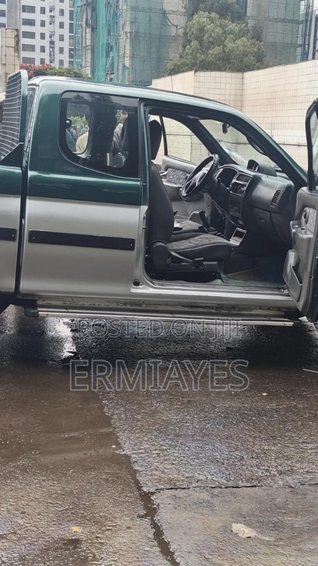 Mitsubishi L200 1999