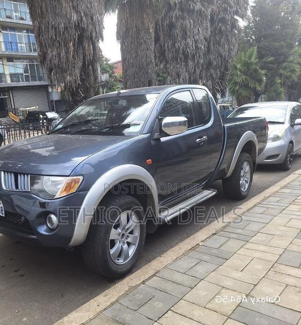 Mitsubishi Attrage 2007 Black