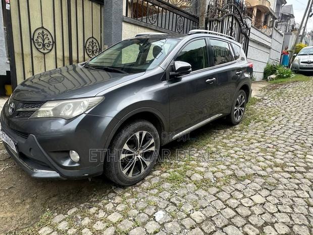 Toyota RAV4 2015 Black