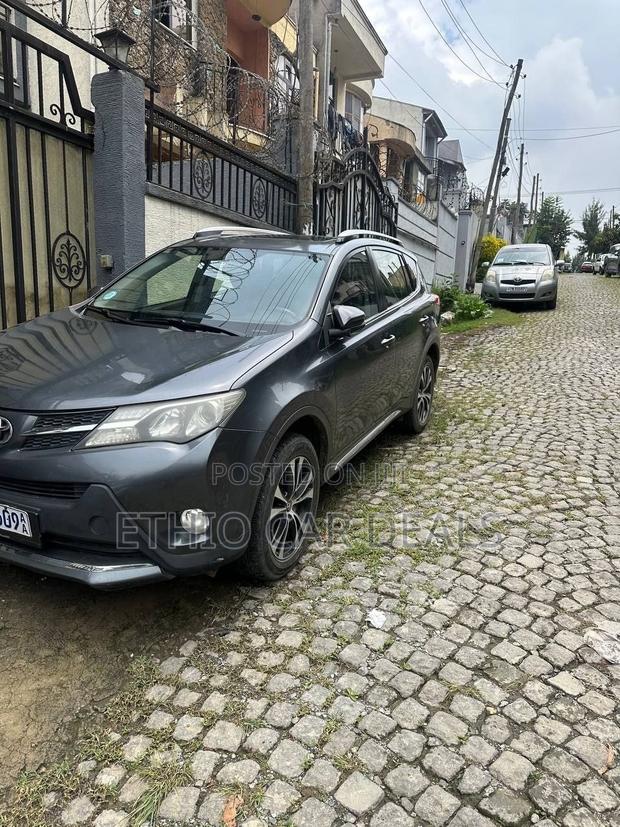 Toyota RAV4 2015 Black