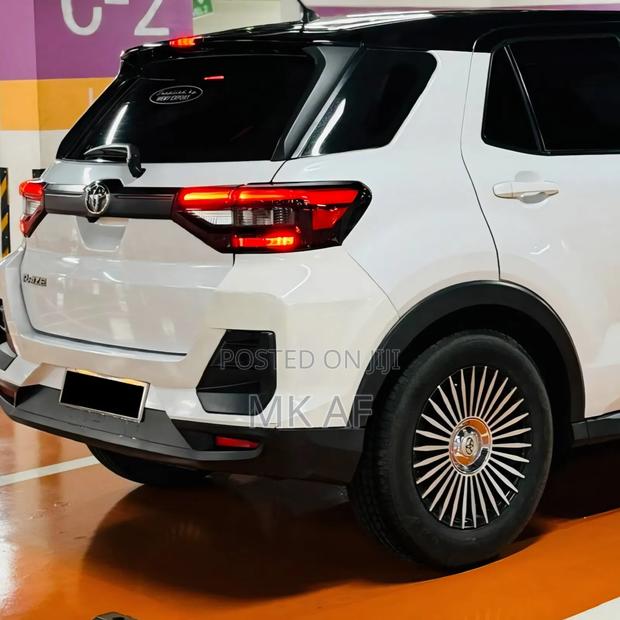 Toyota Raize 2022 White