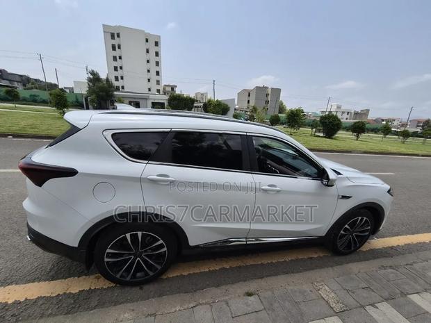 Jetour X70 Plus 2023 White