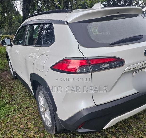 Toyota Corolla Cross 2023 White