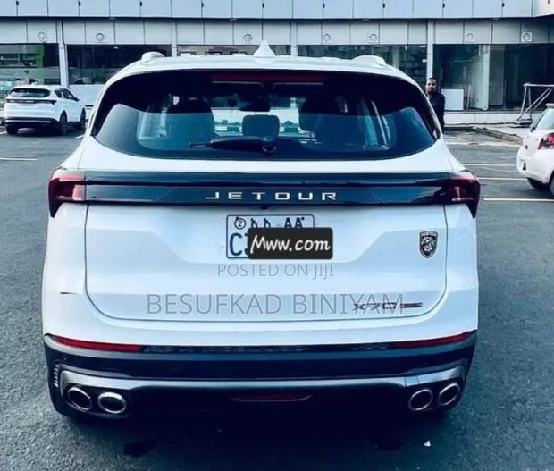 Jetour X70 Plus 2023 White