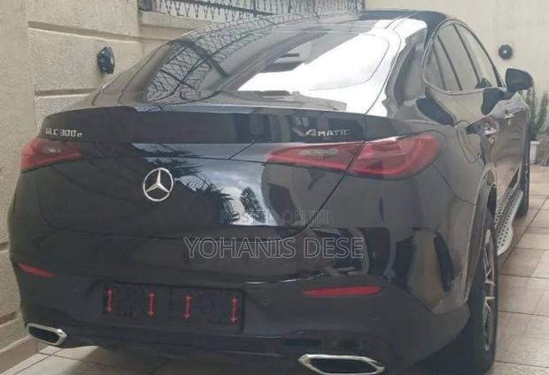 Mercedes-Benz GLC-Class 2024 Black