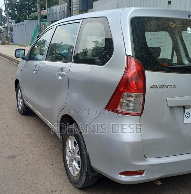Toyota Avanza 2013 Silver