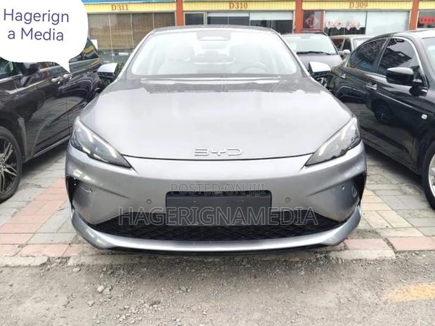 BYD Seal 05 DM-i 2026 Gray