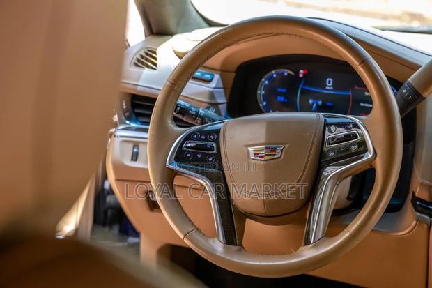 Cadillac Escalade 2017 Gray