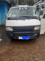 Toyota Hilux 2004 Silver for sale