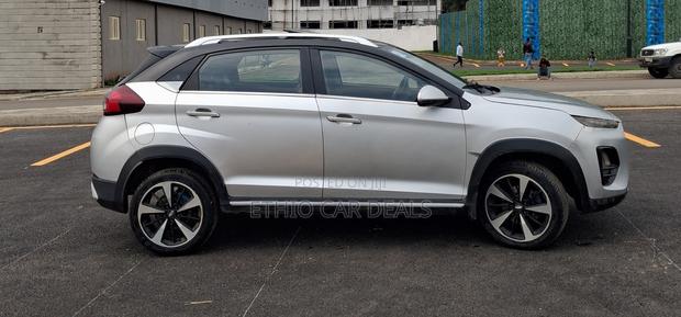 Chery Tiggo 2 2022 Silver
