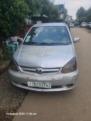 Toyota Platz 2005 Silver for sale