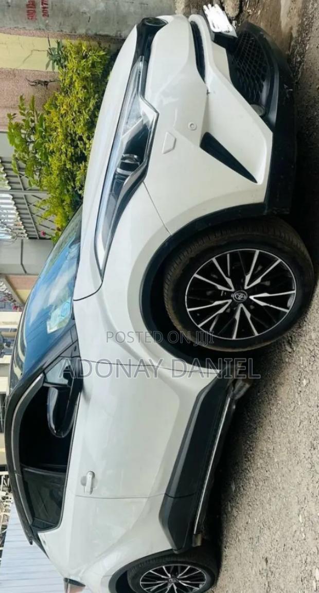 Toyota C-HR 2018 White