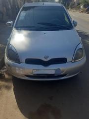 Toyota Vitz 2001 Silver for sale