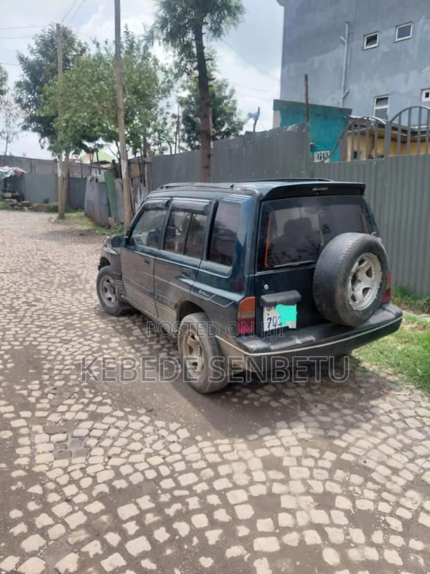 Suzuki Vitara 1992 Gray