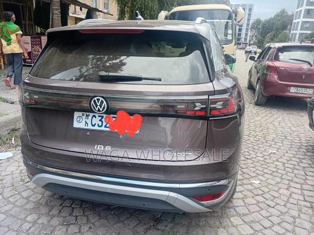 Volkswagen ID.6 2022