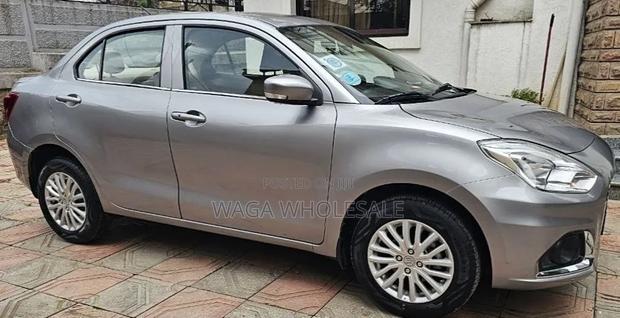 Suzuki Dzire 2022 Gray