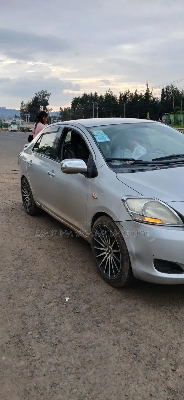 Toyota Yaris 2008 Silver