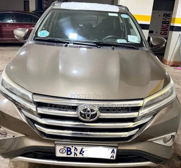 Toyota Rush 2021 Gray