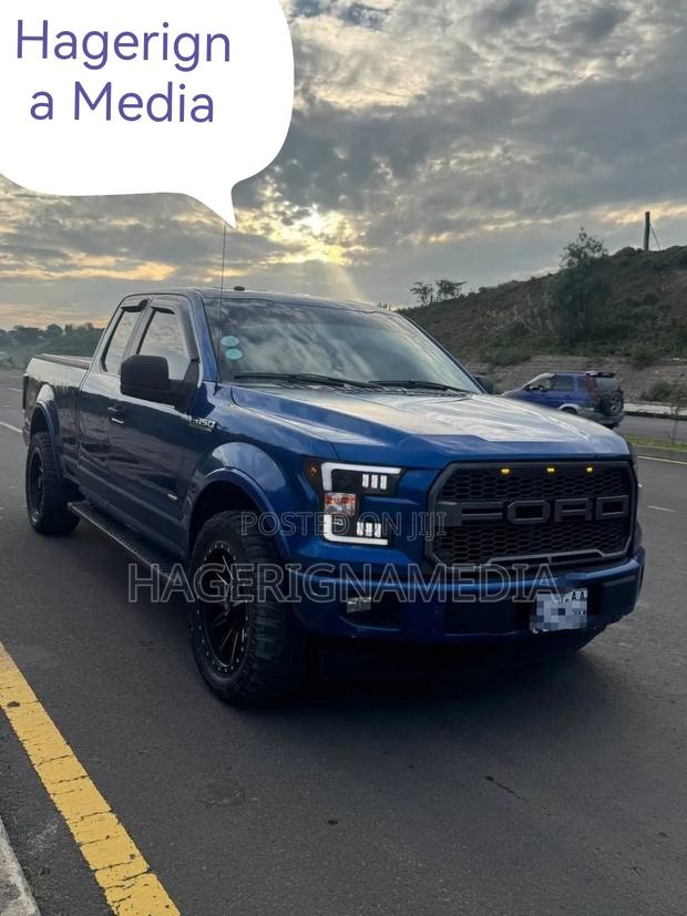 Ford F-150 2018 Blue