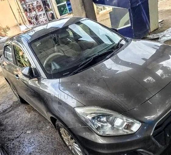 Suzuki Dzire 2023 Gray