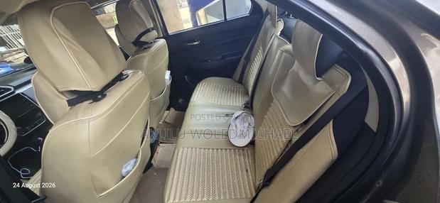 Suzuki Dzire 2023 Gray
