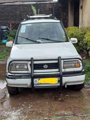 Suzuki Vitara 1992 White for sale
