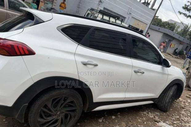 Hyundai Tucson 2019 White