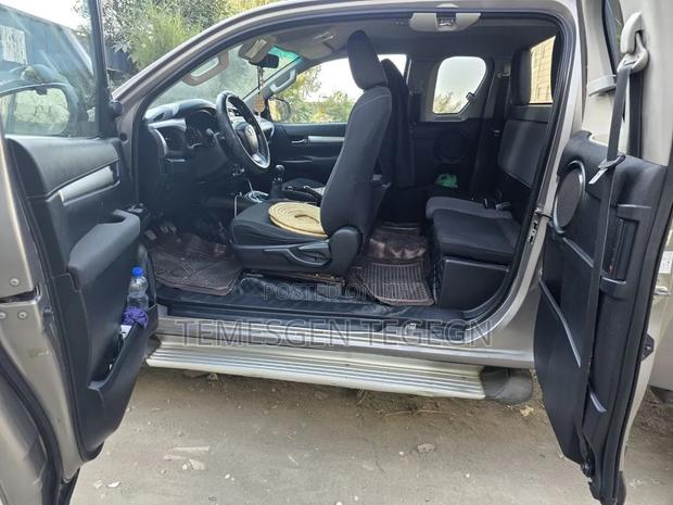 New Toyota Hilux 2016